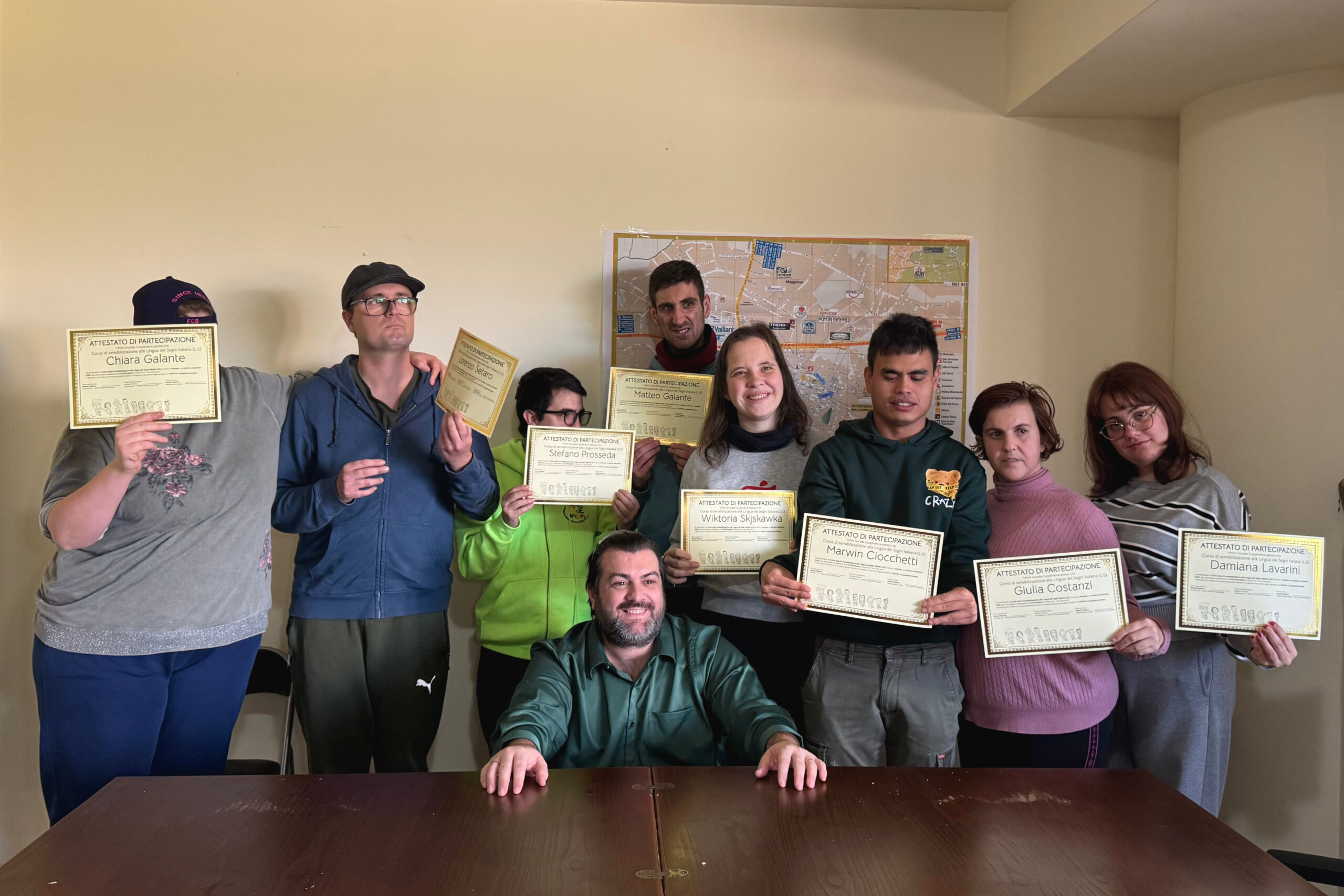 Consegna Diplomi LIS Corso Lingua Italiana dei Segni Dopo di Noi Ardea Pomezia
